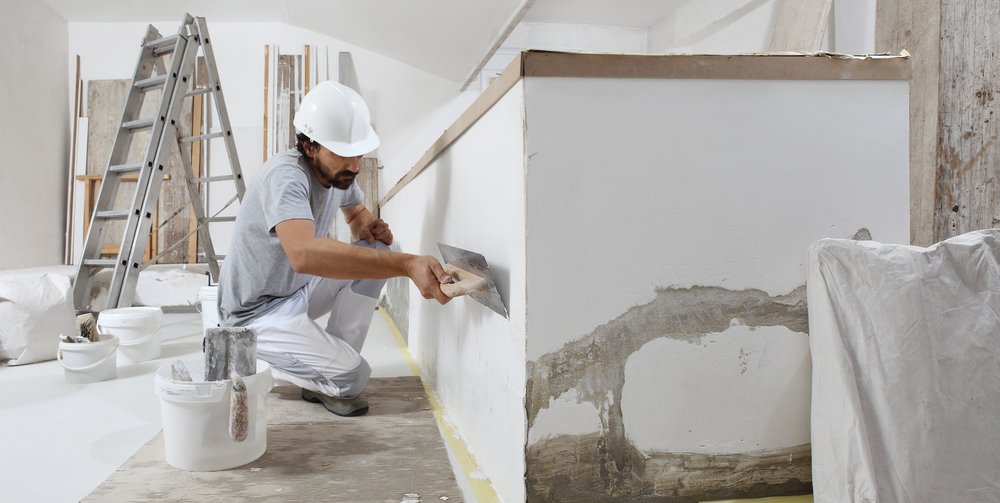 When Should You Repair or Replace Stucco?