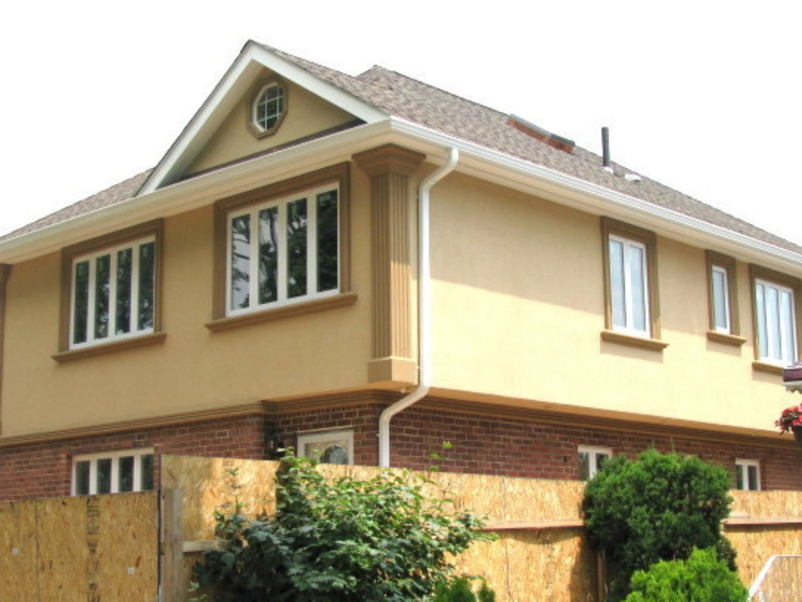 Small Masonry Problems That Turn into Expensive Repairs